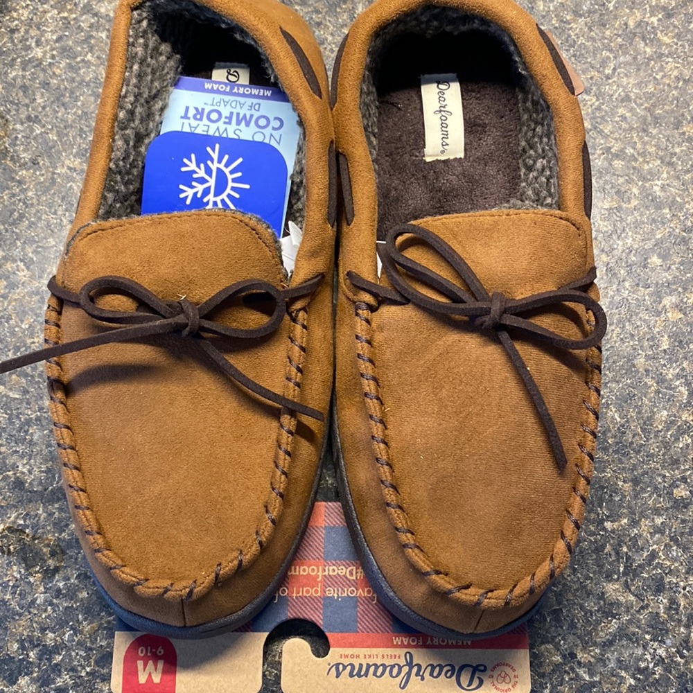 Dearfoams Men’s Slippers NWT